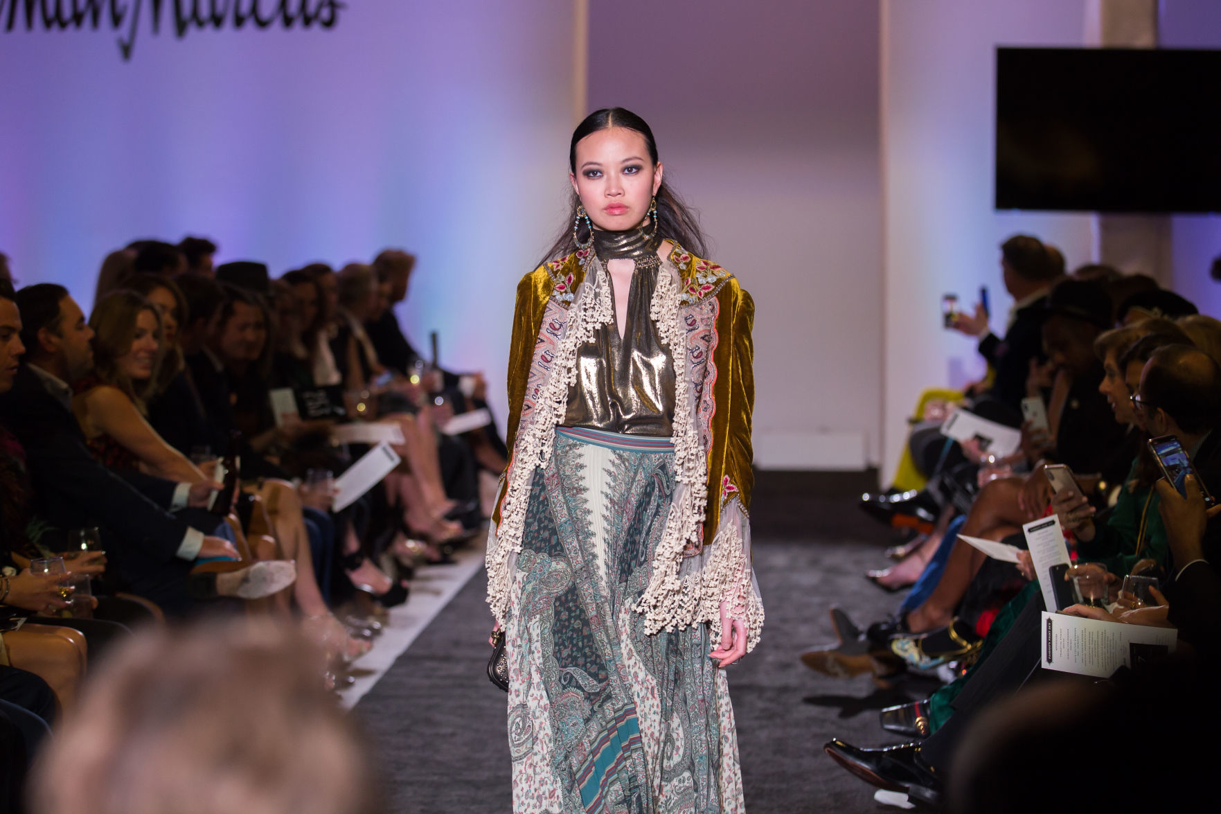 10192019fashionfundgala47.jpg
